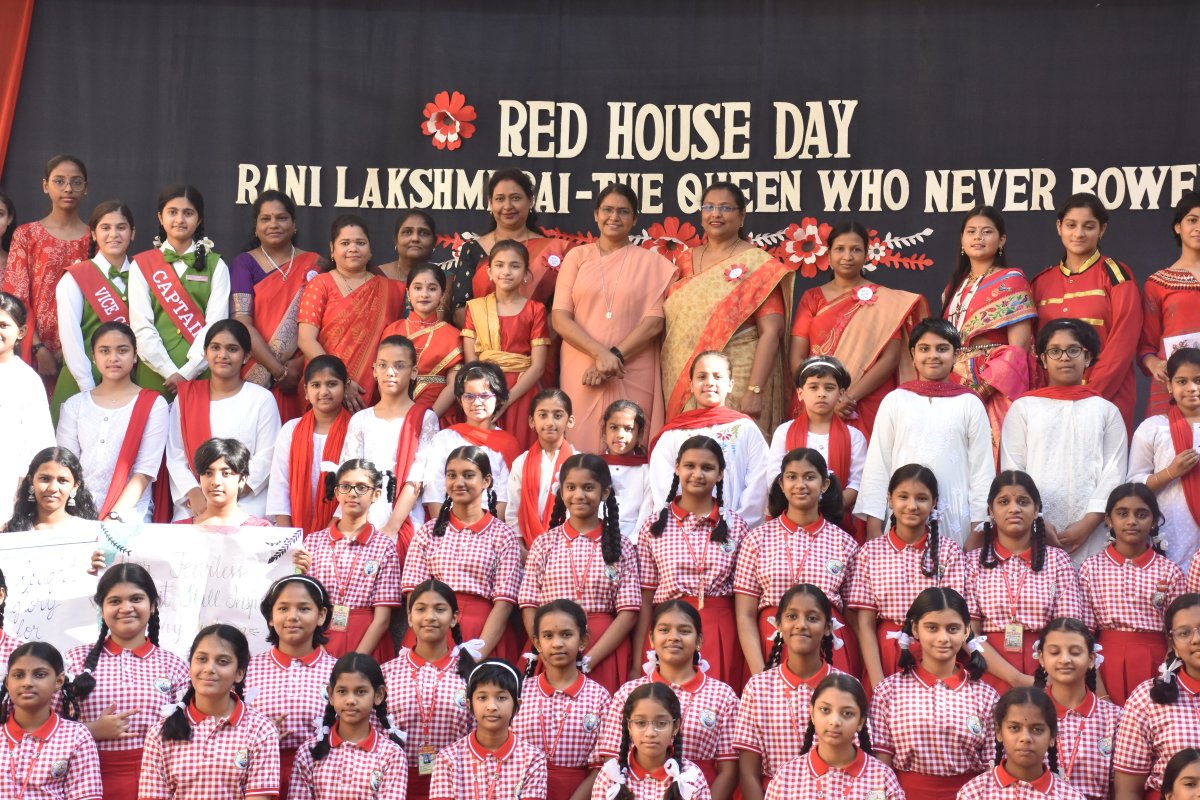  RED HOUSE DAY - SEP 2026